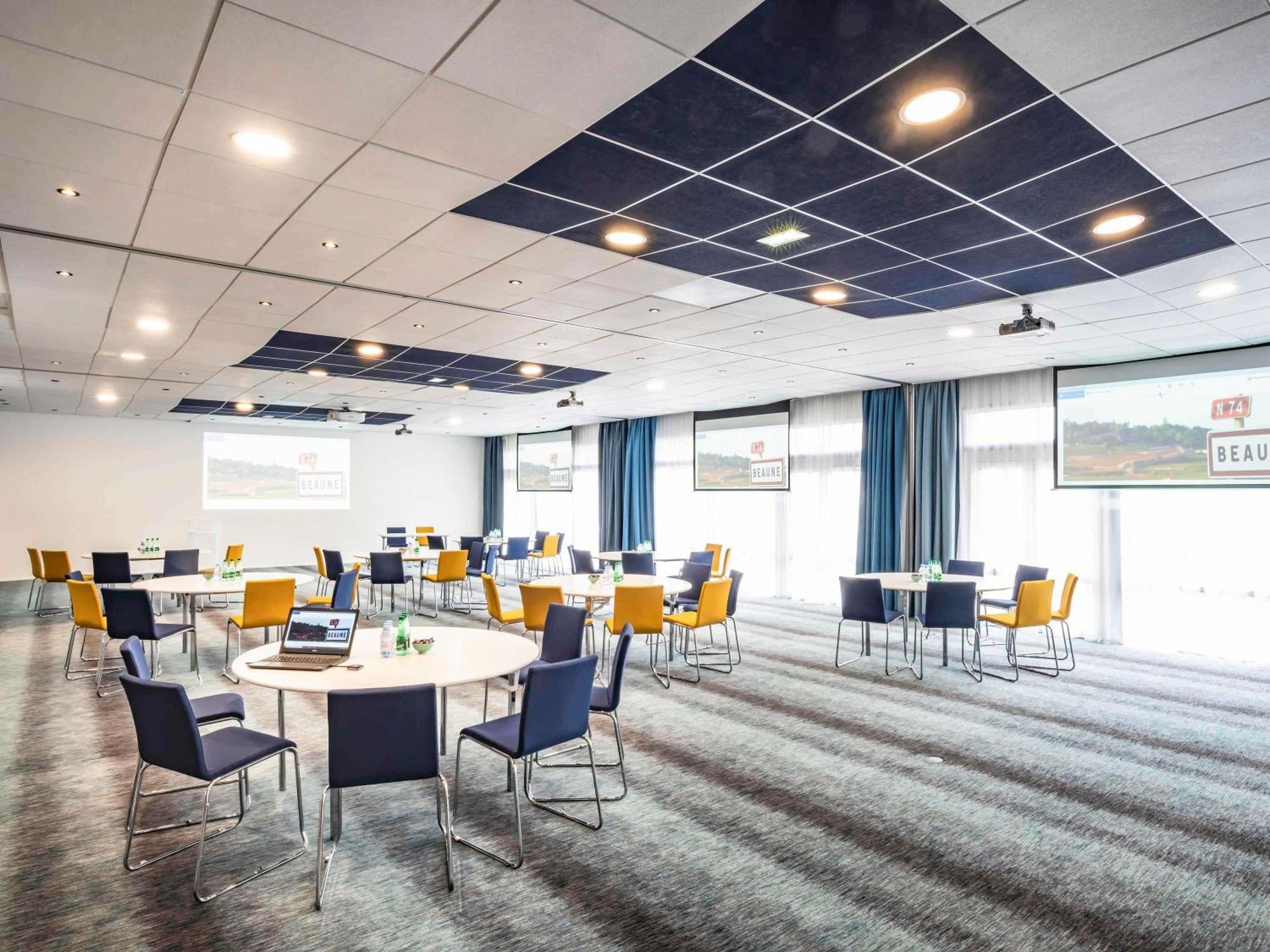 Novotel Beaune 4*